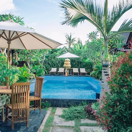 Mertasari Bungalows Ped Exterior photo