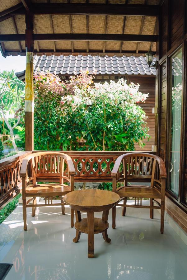 Mertasari Bungalows Ped Exterior photo